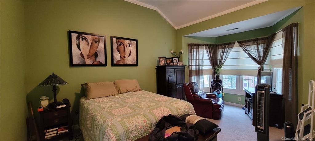 2675 Park Avenue, Bridgeport, CT 06604