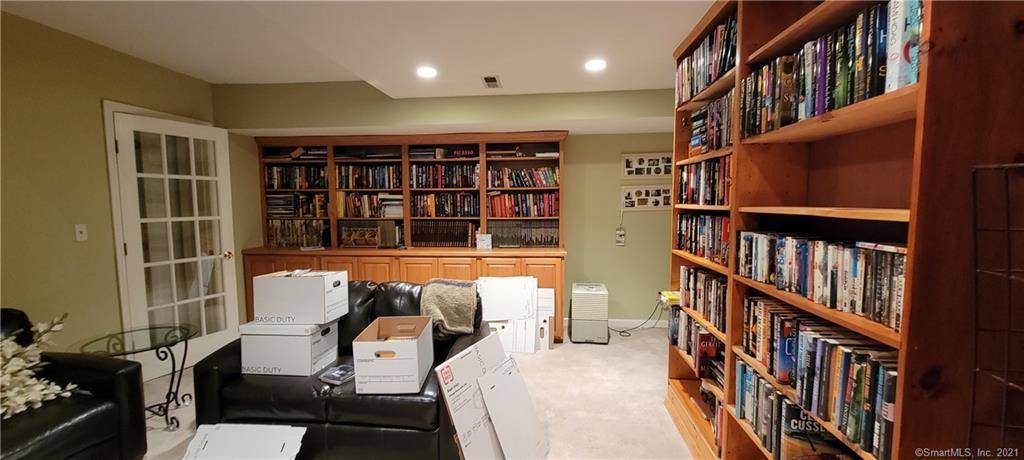 2675 Park Avenue, Bridgeport, CT 06604