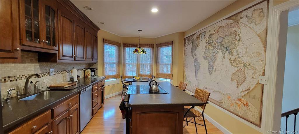 2675 Park Avenue, Bridgeport, CT 06604