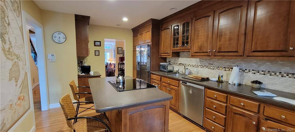 2675 Park Avenue, Bridgeport, CT 06604