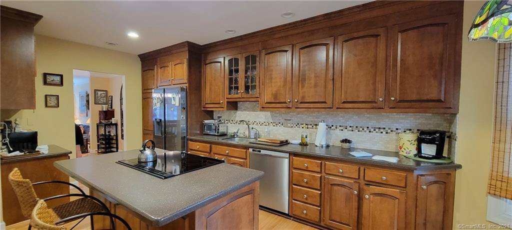 2675 Park Avenue, Bridgeport, CT 06604