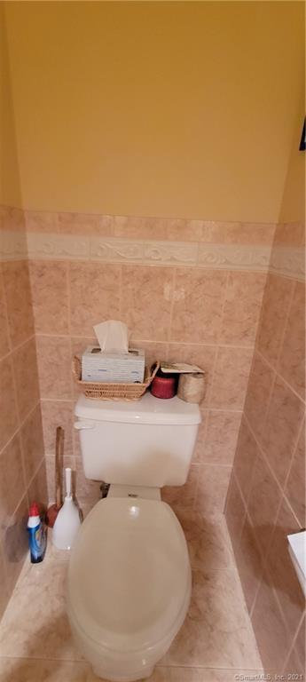 2675 Park Avenue, Bridgeport, CT 06604