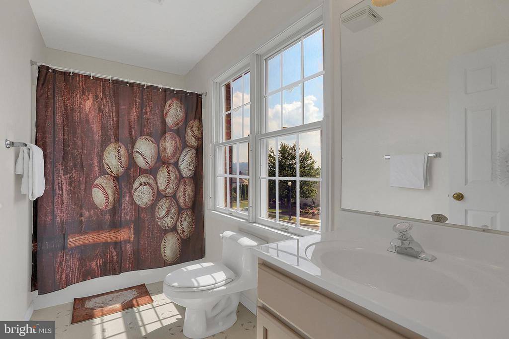 1441 Northhampton Lane, New Cumberland, PA 17070