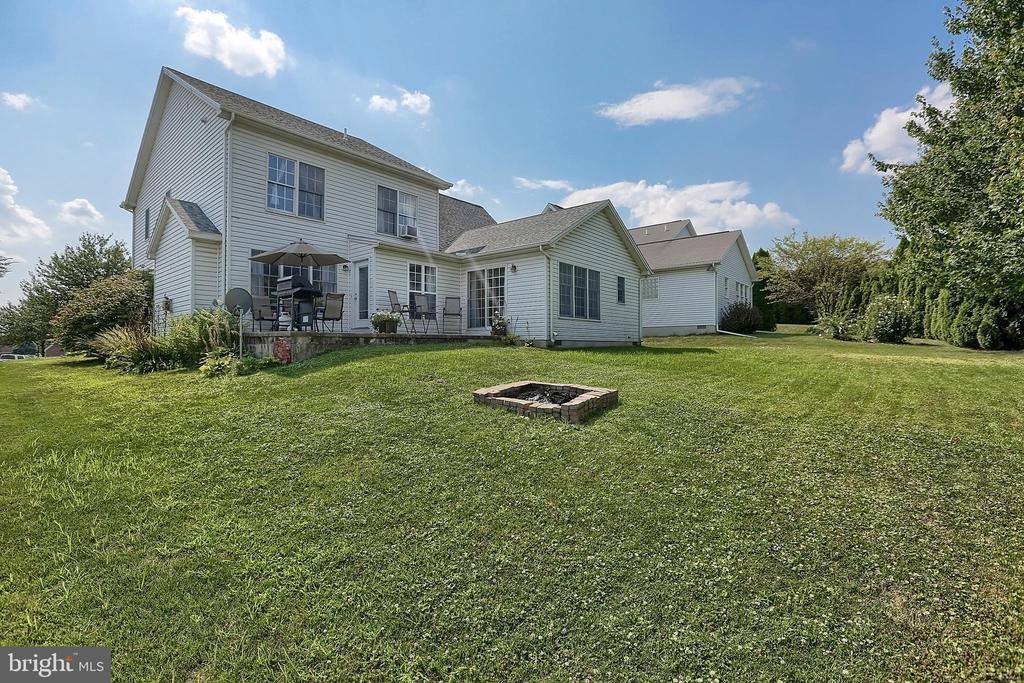 1441 Northhampton Lane, New Cumberland, PA 17070