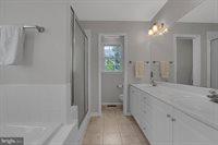 1441 Northhampton Lane, New Cumberland, PA 17070