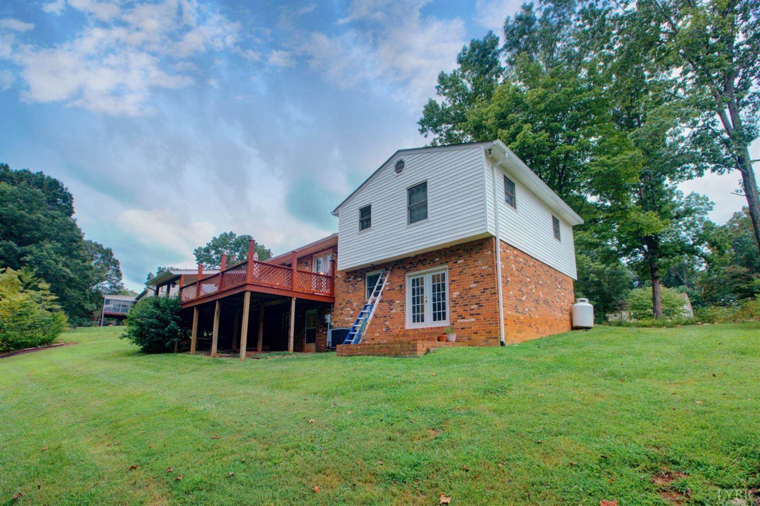 155 Goldfinch Drive, Lynchburg, VA 24502