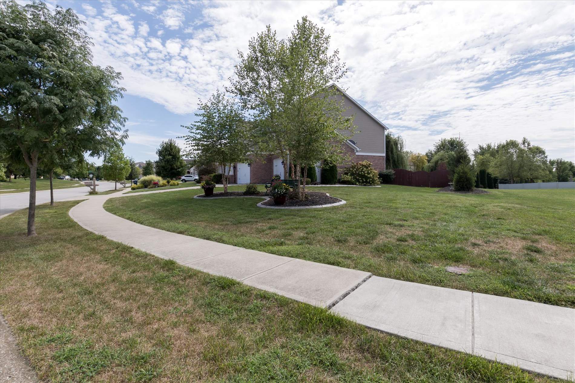 7181 Lakeland Trails Blvd, Indianapolis, IN 46259