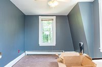 72 Woodrow St, Springfield, MA 01119