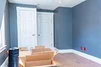 72 Woodrow St, Springfield, MA 01119