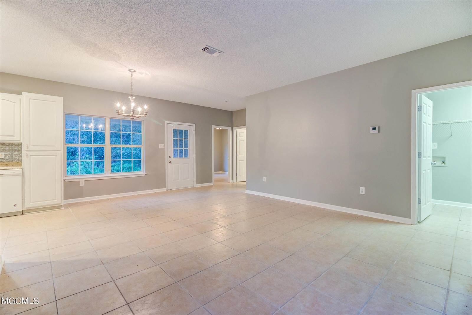 24130 Hwy 603, Kiln, MS 39556