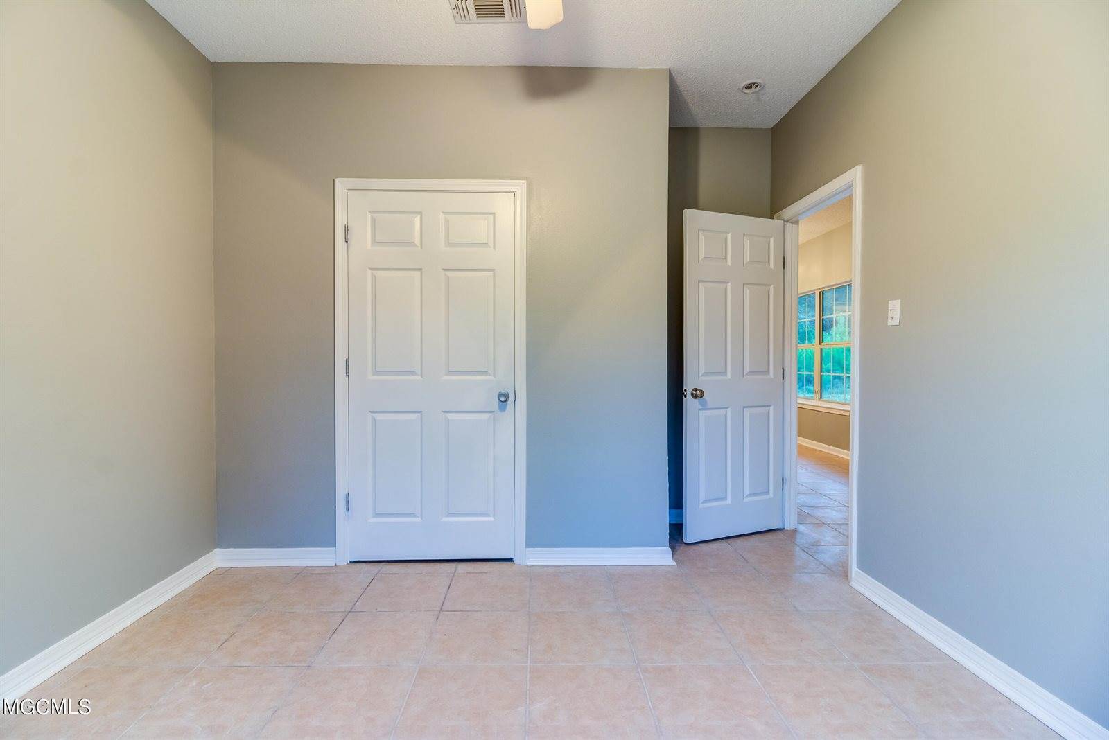 24130 Hwy 603, Kiln, MS 39556