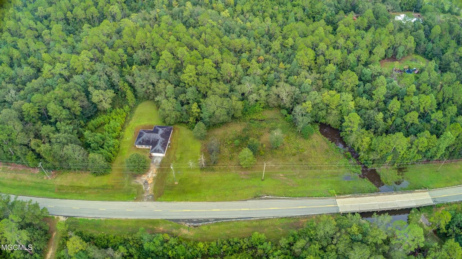 24130 Hwy 603, Kiln, MS 39556