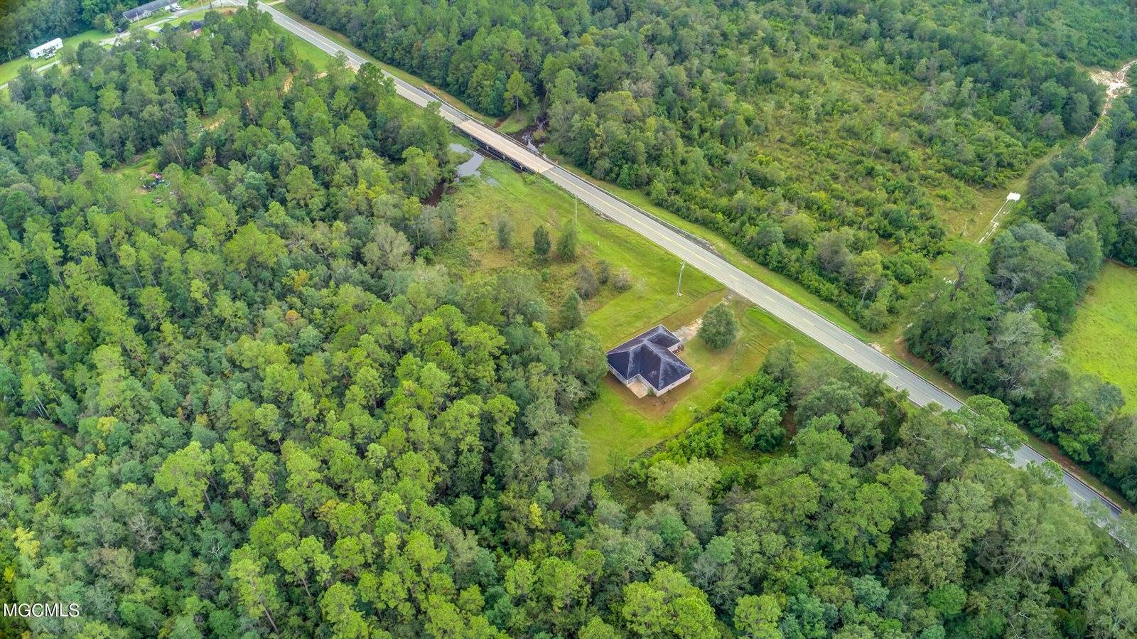 24130 Hwy 603, Kiln, MS 39556