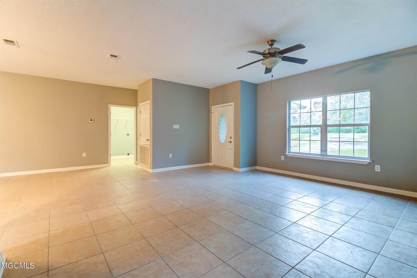 24130 Hwy 603, Kiln, MS 39556