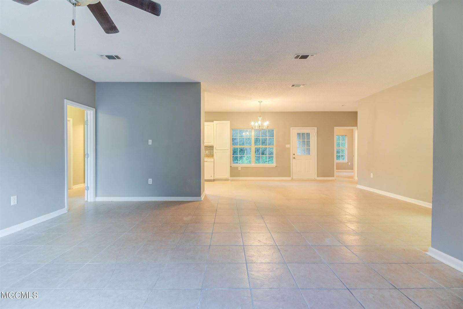 24130 Hwy 603, Kiln, MS 39556