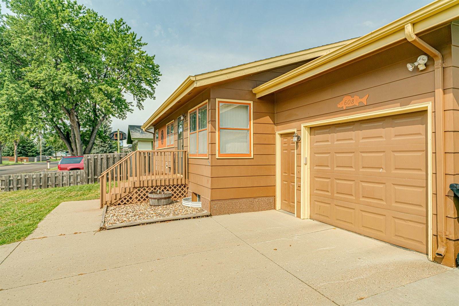 608 Denver Avenue East, Bismarck, ND 58504