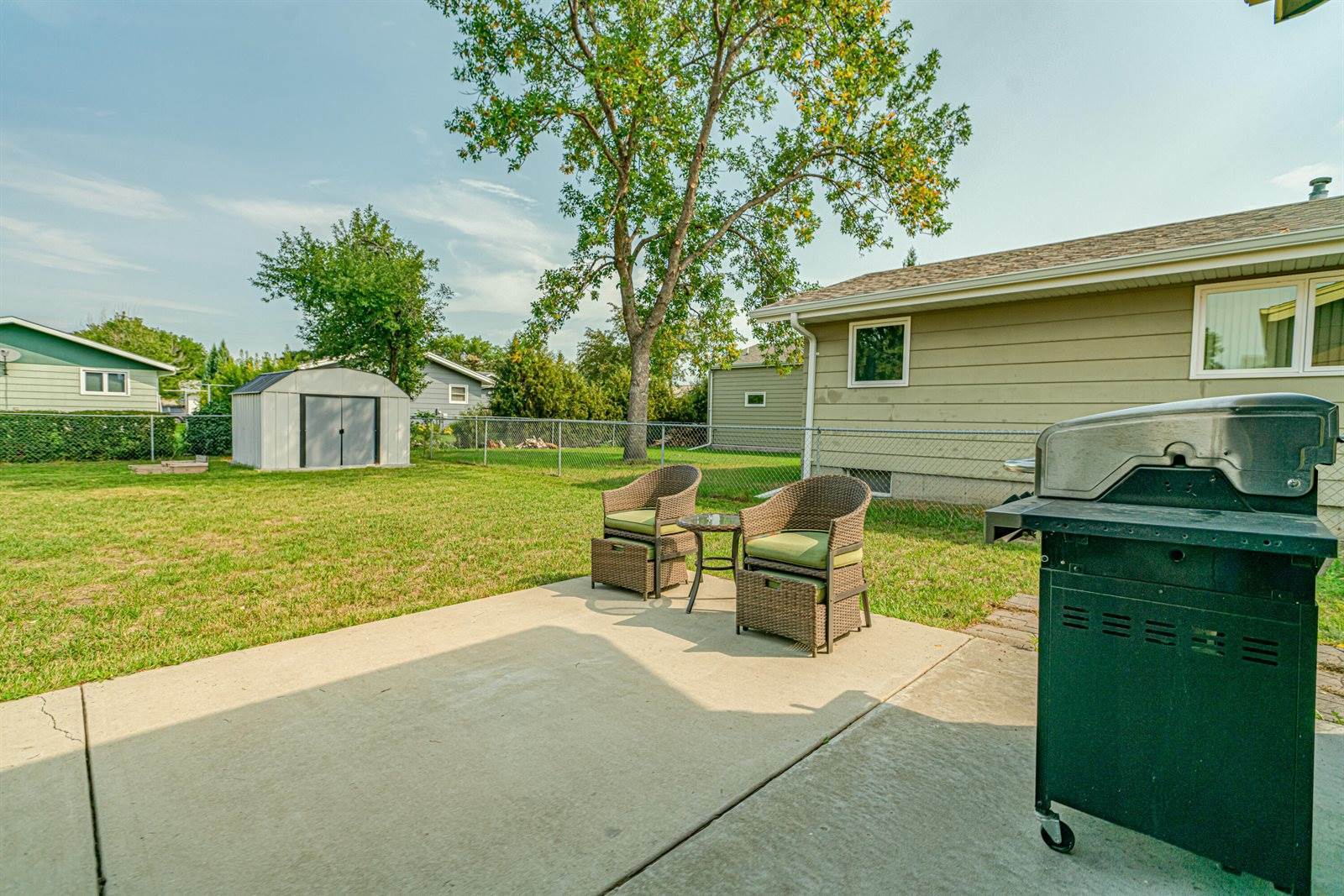 608 Denver Avenue East, Bismarck, ND 58504