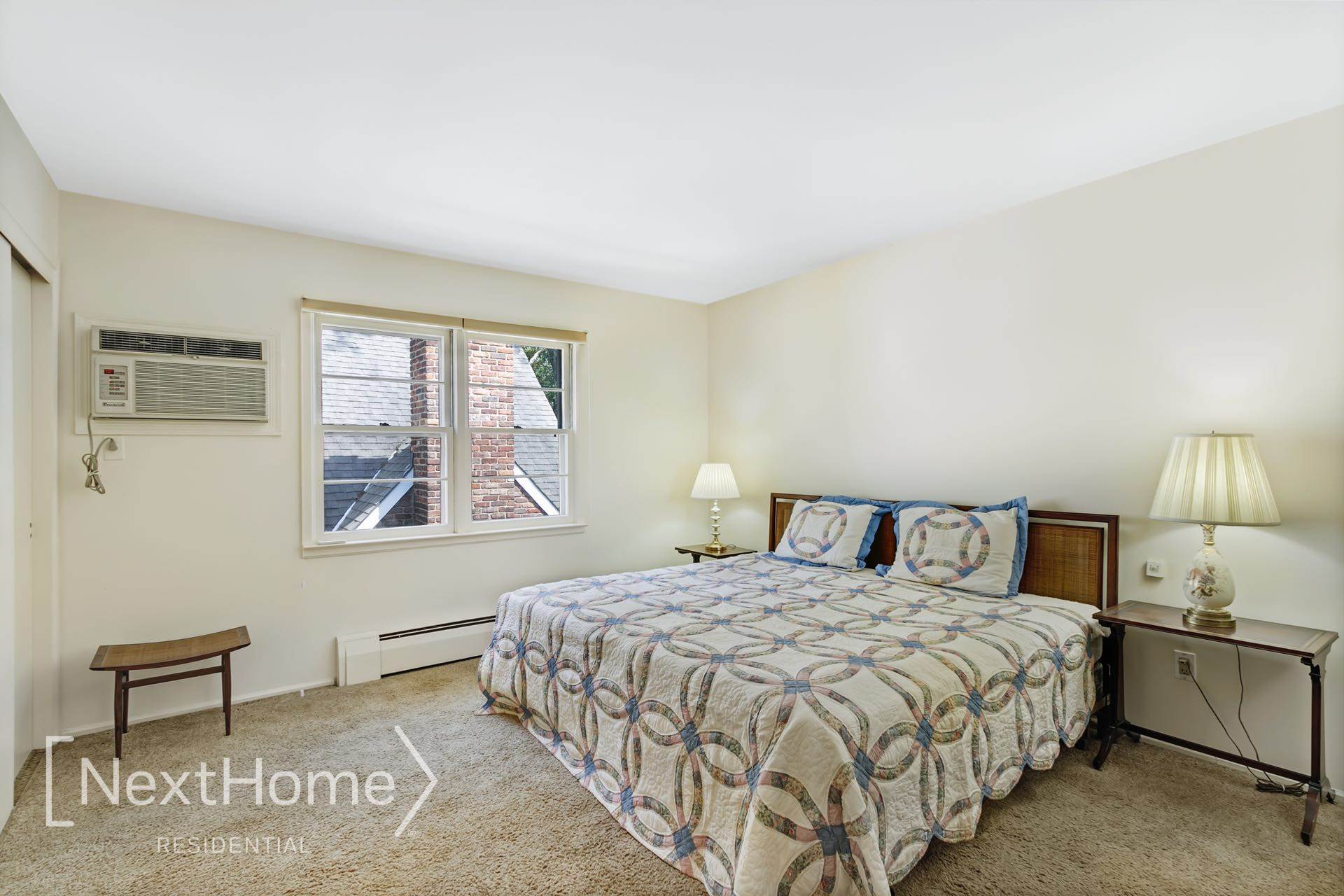 12 Russell Street, Lynbrook, NY 11563