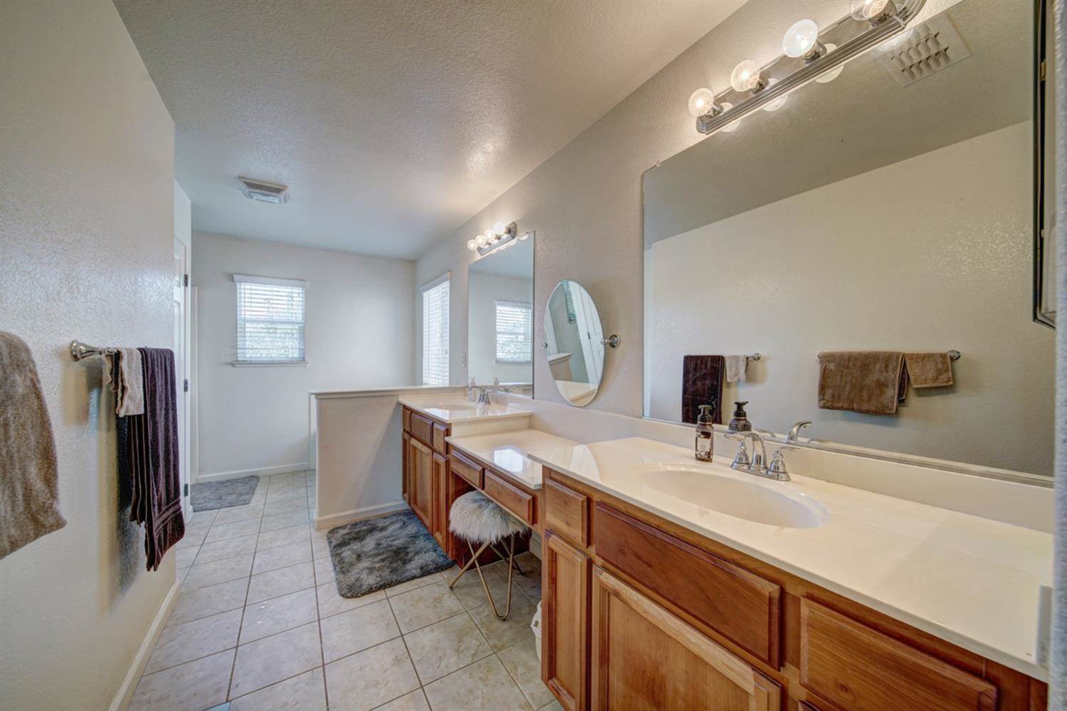 1617 Blue Squirrel Street, Roseville, CA 95747