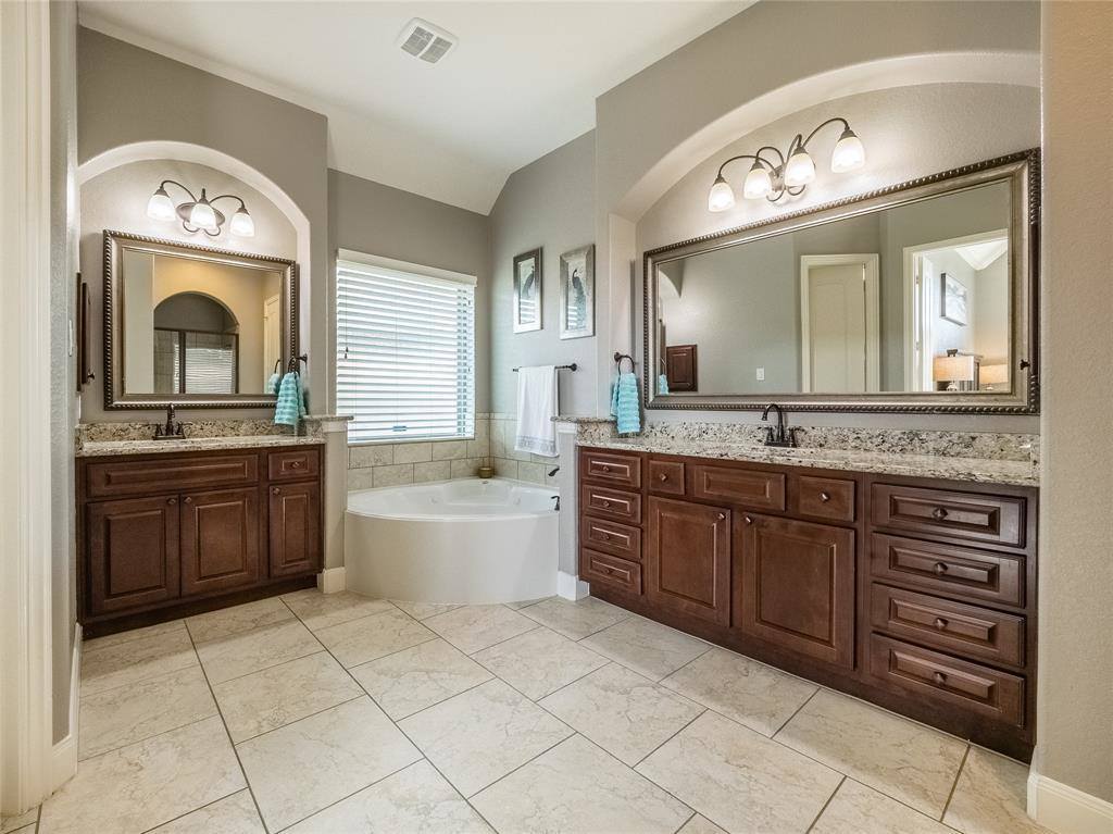 1116 Hancock Springs Lane, Friendswood, TX 77546