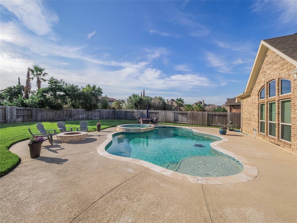 1116 Hancock Springs Lane, Friendswood, TX 77546