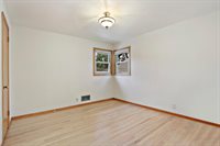 4127 32nd Ave, Kenosha, WI 53144