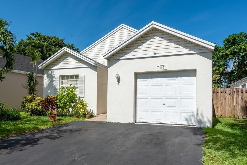 169 SW 159TH Way, Sunrise, FL 33326