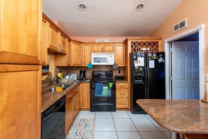 169 SW 159TH Way, Sunrise, FL 33326