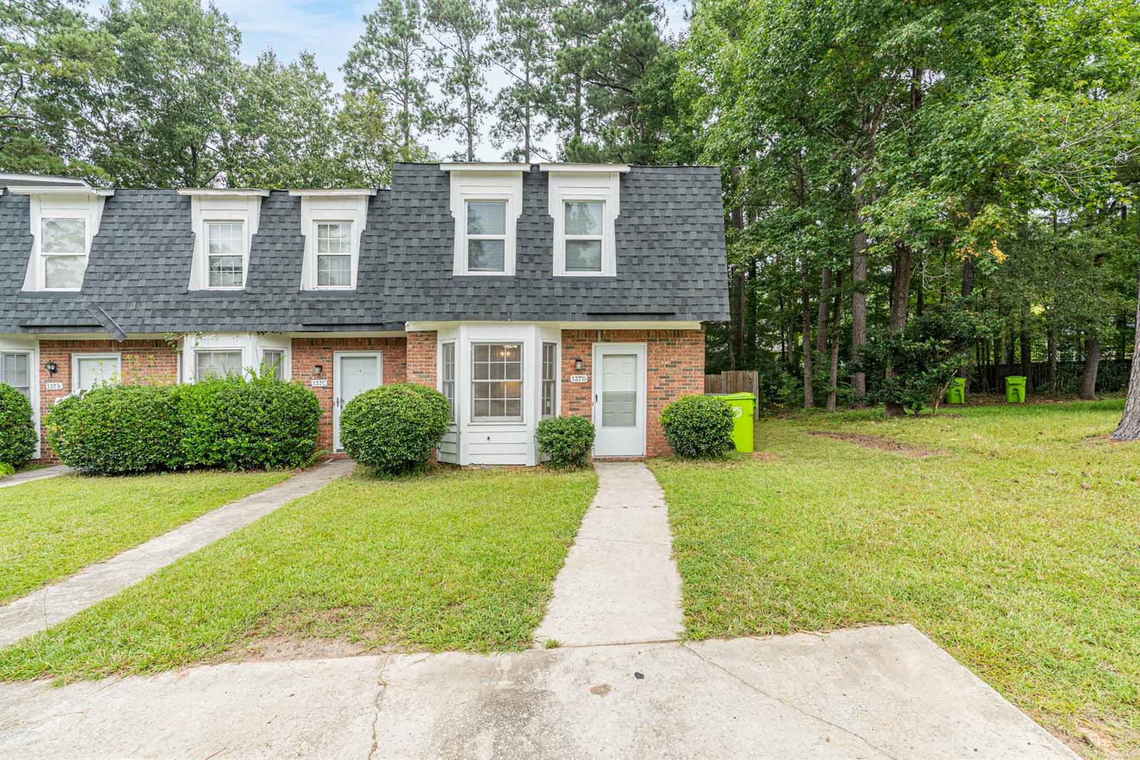 137 Manorwood, Columbia, SC 29212