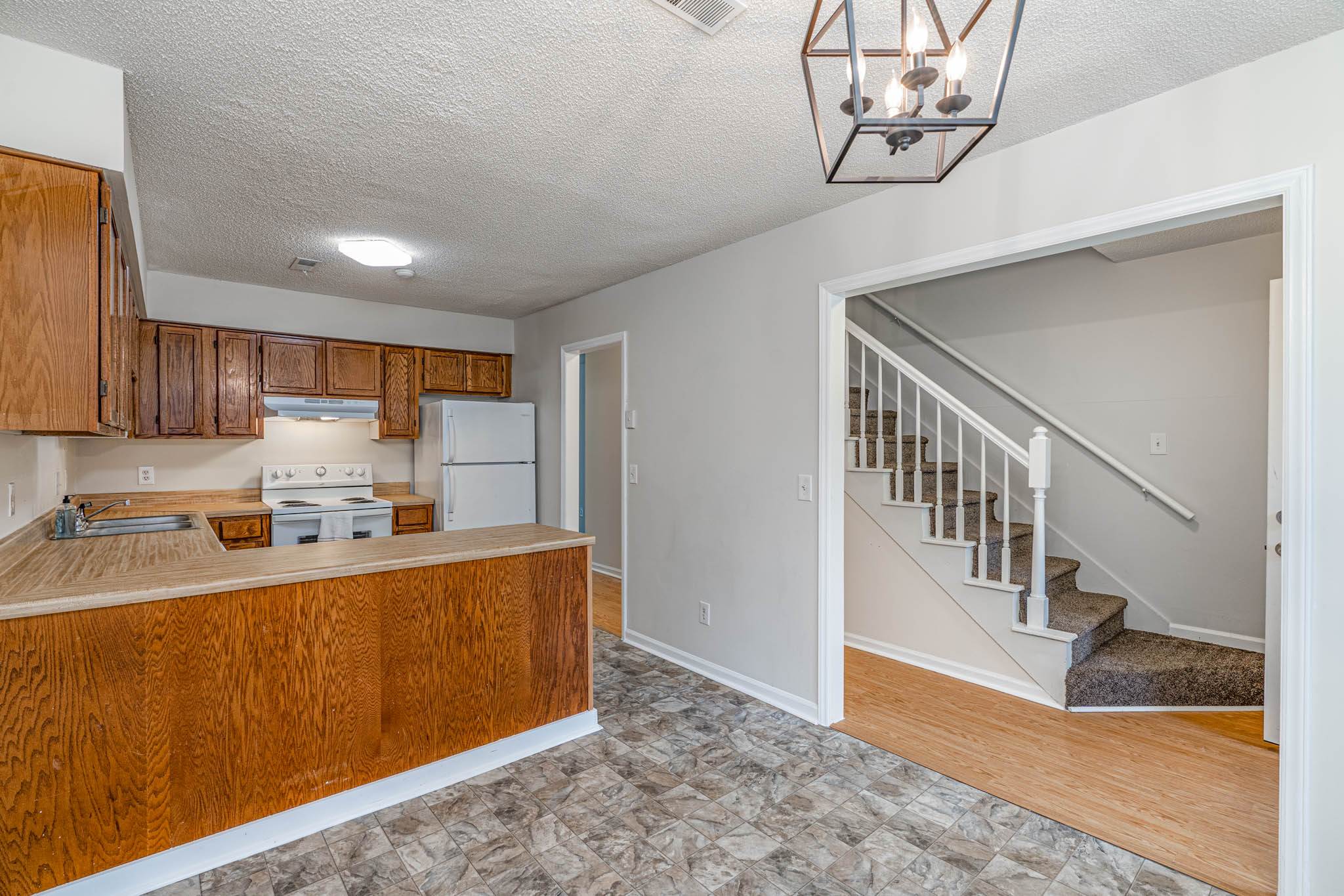 137 Manorwood, Columbia, SC 29212