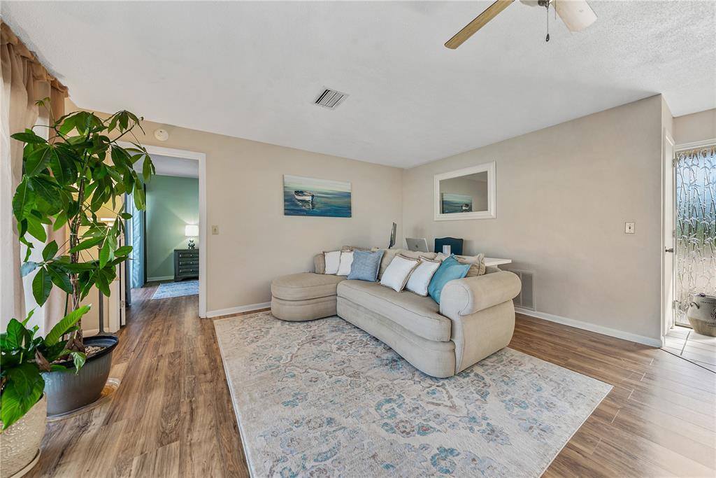 6472 1st Palm Point, Saint Pete Beach, FL 33706