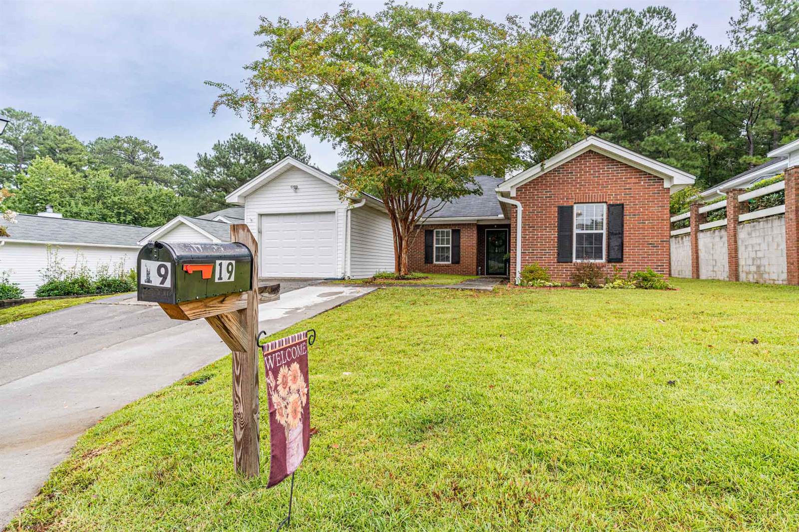 19 Twin Oaks Circle, Columbia, SC 29209