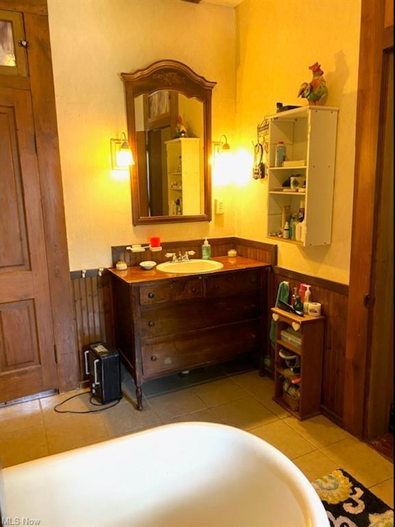 320 N 10th, Cambridge, OH 43725