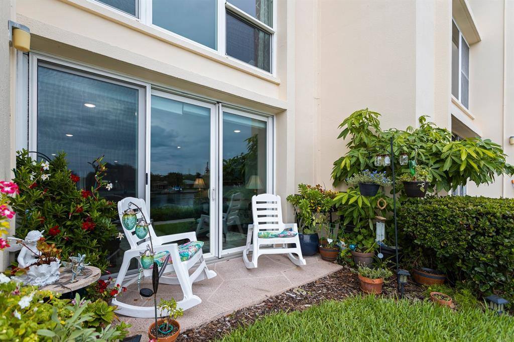 7465 Bay Island Drive South, #114, South Pasadena, FL 33707