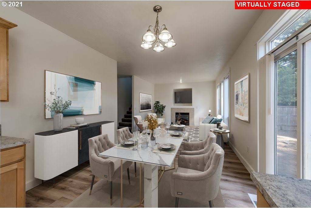 20052 NE Hoyt St, Portland, OR 97230