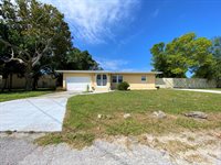 12031 Victory Drive, Hudson, FL 34667