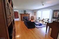 111 Washington Dr, Watchung, NJ 07069