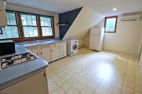 111 Washington Dr, Watchung, NJ 07069