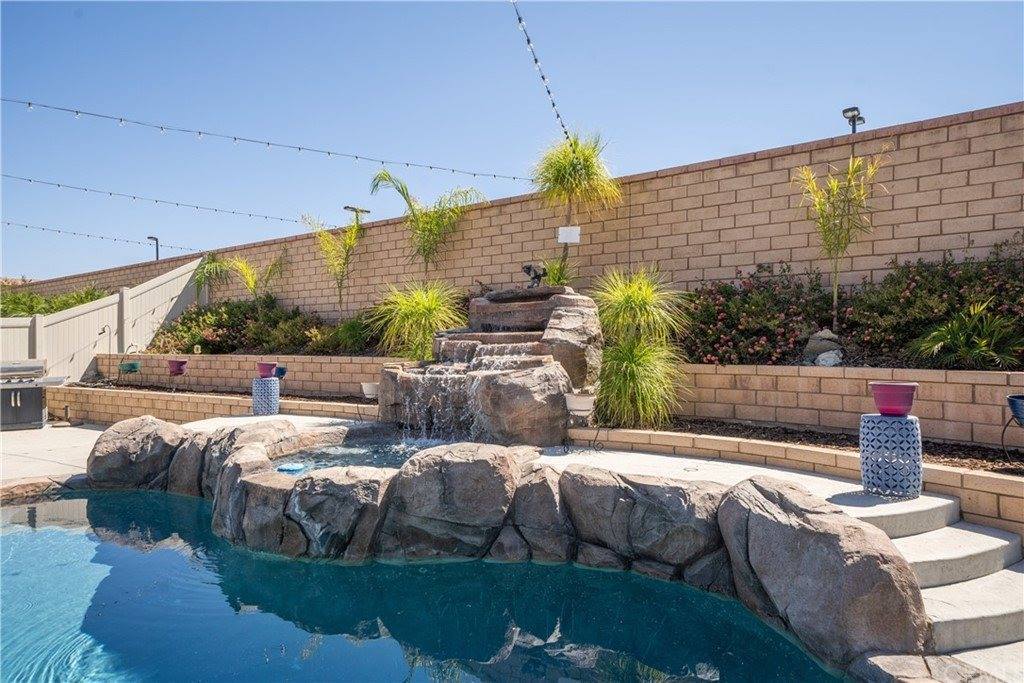 25493 Water Wheel Court, Menifee, CA 92584
