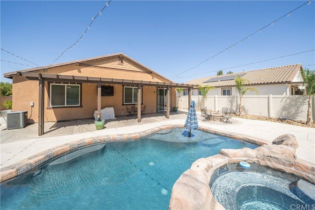 25493 Water Wheel Court, Menifee, CA 92584