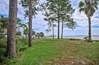 435 Atwater Court, Mary Esther, FL 32569