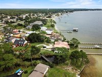 435 Atwater Court, Mary Esther, FL 32569