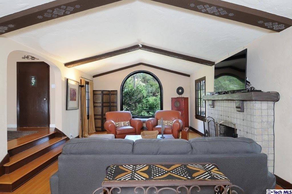 1326 San Luis Rey Drive, Glendale, CA 91208