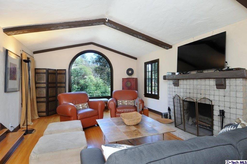 1326 San Luis Rey Drive, Glendale, CA 91208