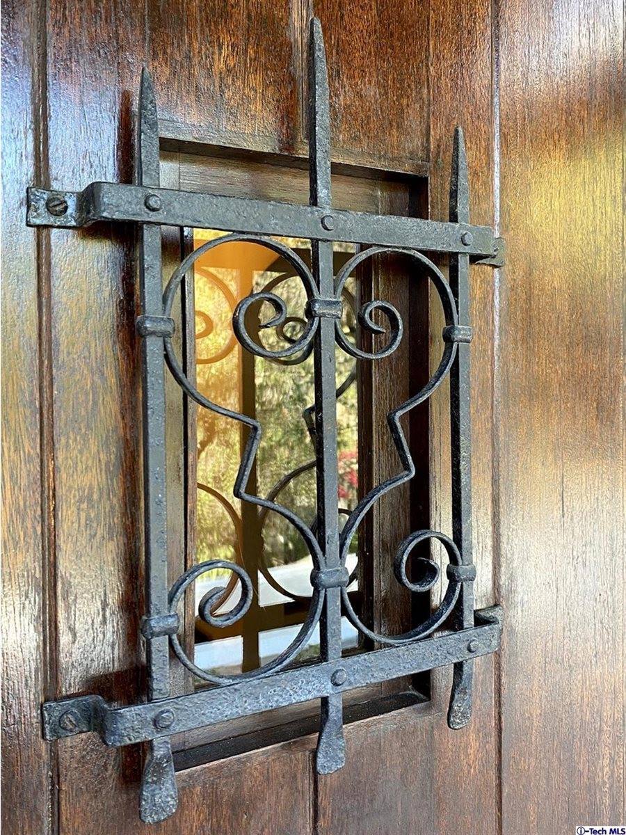 1326 San Luis Rey Drive, Glendale, CA 91208