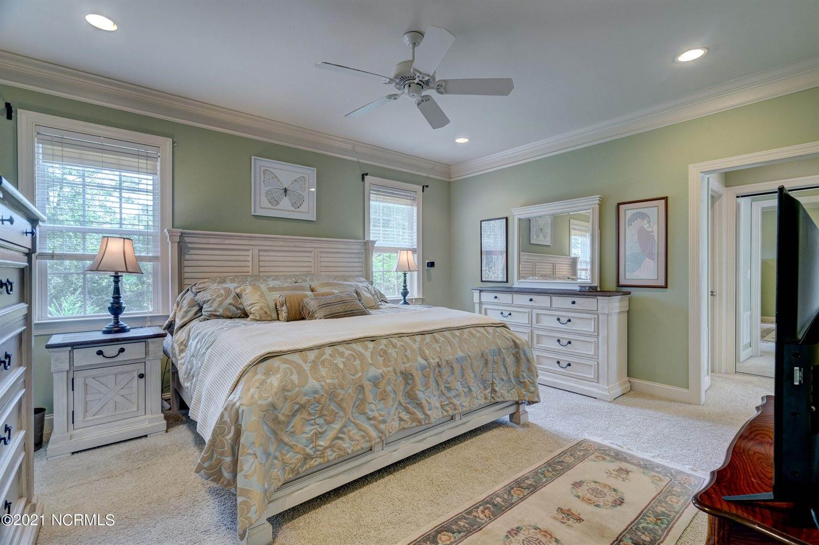 303 Island Cove Court, Winnabow, NC 28479