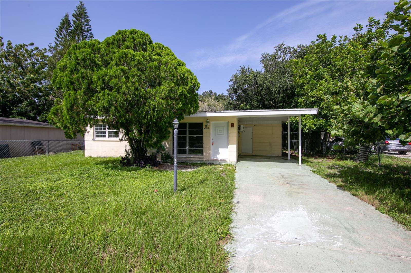 308 E. Cornelius Circle, Sarasota, FL 34232