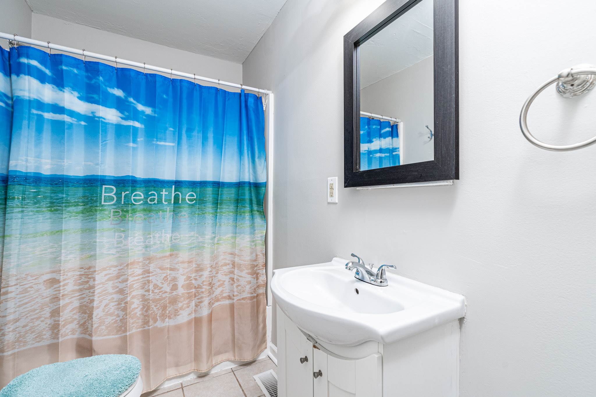 2815 Kirkwood Dr, West Columbia, SC 29170