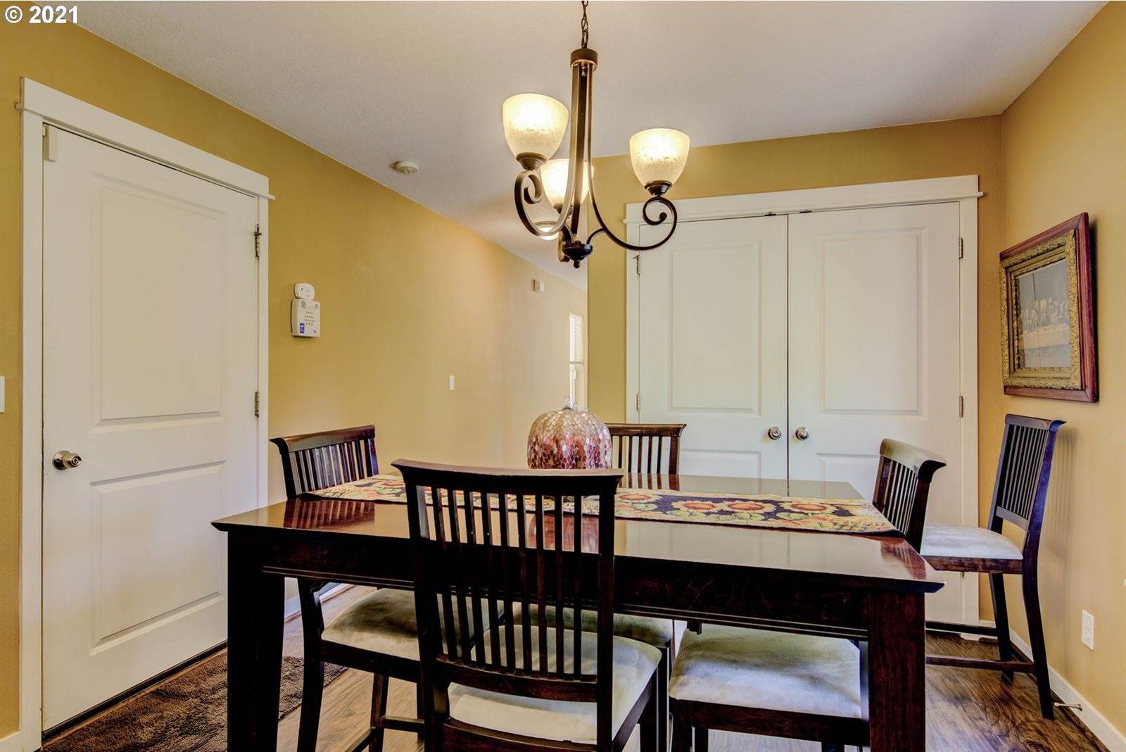 38825 Haskins St, Sandy, OR 97055