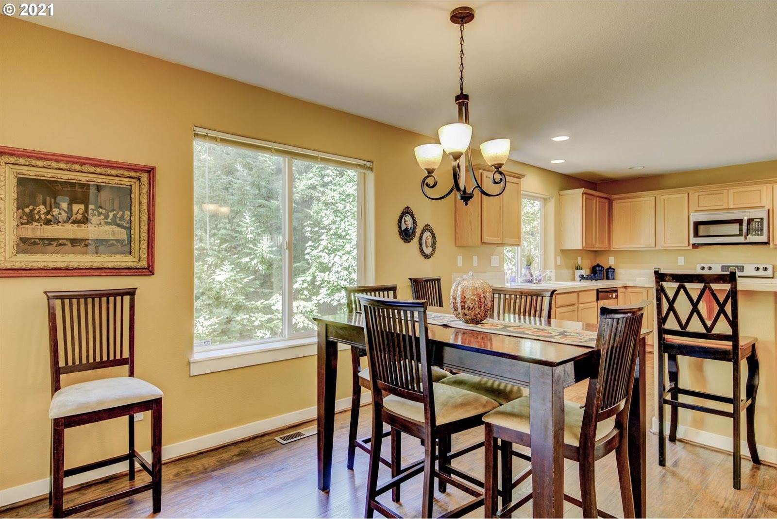 38825 Haskins St, Sandy, OR 97055